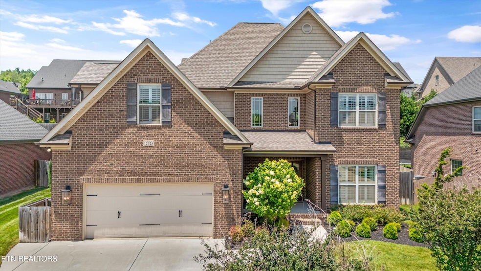 Sold $824,900 • Co-Listing Agent