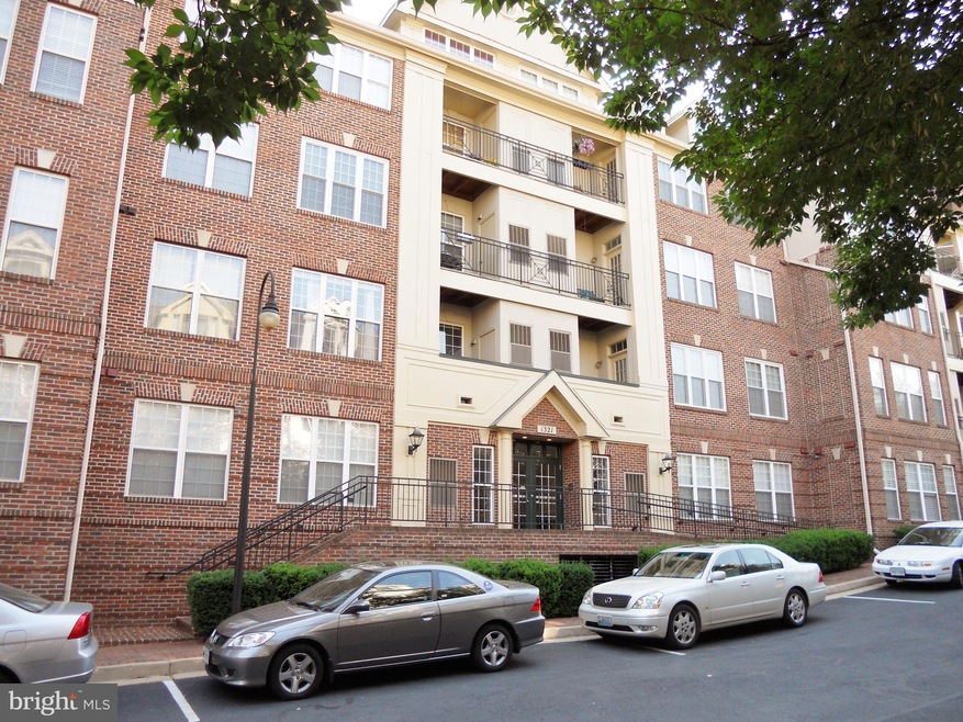 1321 N Adams Ct unit 406, Arlington, VA 22201 - photo 1