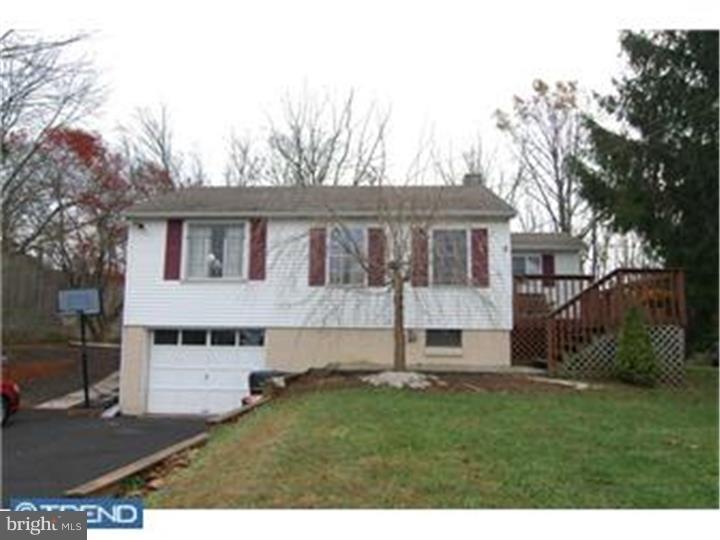 63 Golf Course Rd, Mohnton, PA 19540 - photo 1