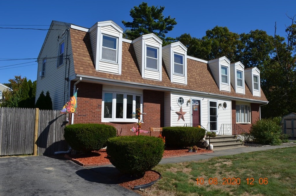 35 Marsh Dr unit A, Taunton, MA 02780 - photo 1