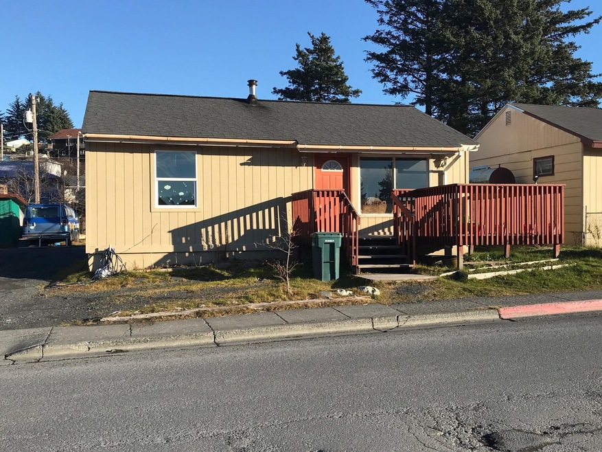 218 Birch Ave, Kodiak, AK 99615 - photo 1