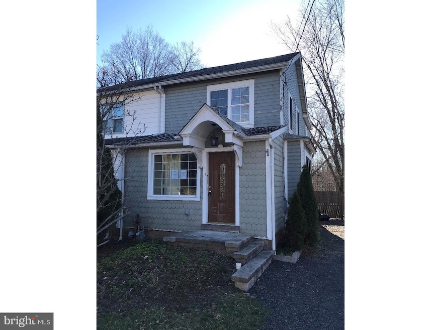 2919 E Walnut St, Colmar, PA 18915 - photo 1