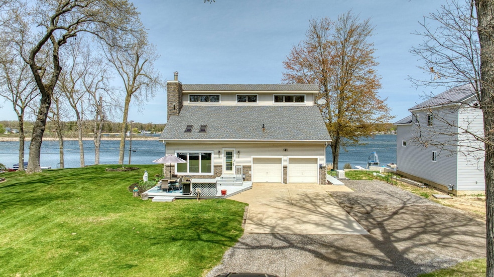 Sold $725,000