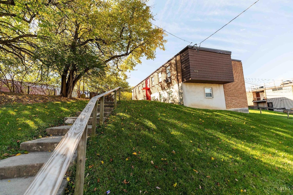 For Sale $330,000 • Co-Listing Agent