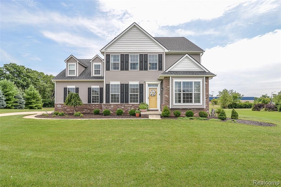 2100 Windmill Way, Saline, MI 48176 - photo 1