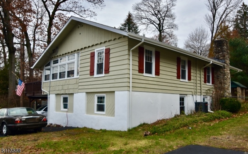 4 Cove Rd, Hopatcong, NJ 07843 - photo 1