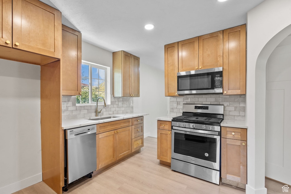 For Sale $754,000 • Co-Listing Agent