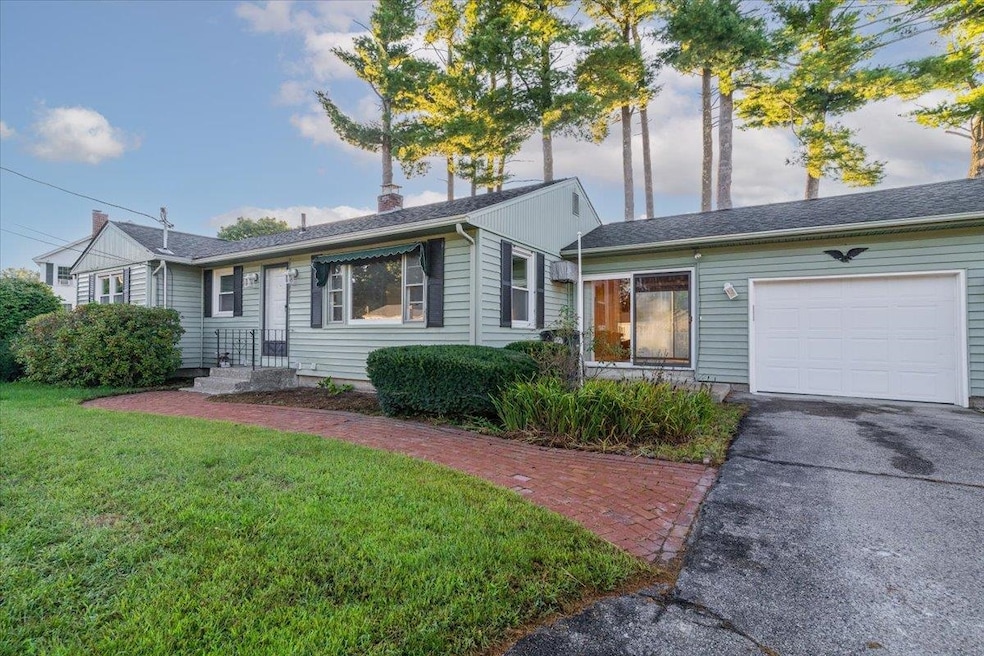 270 Broad St, Nashua, NH 03063 - photo 1