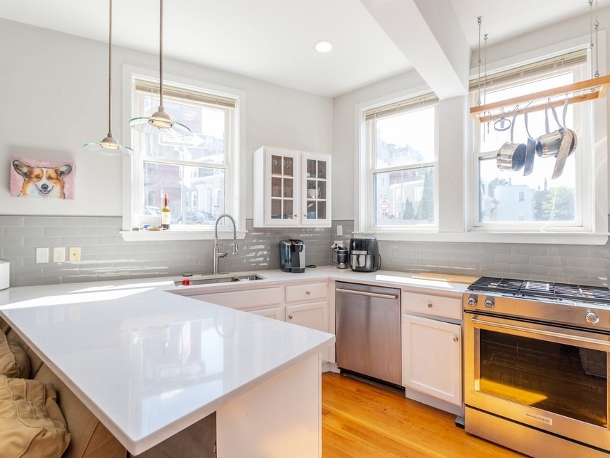 56 H St unit 1, Boston, MA 02127 - photo 1