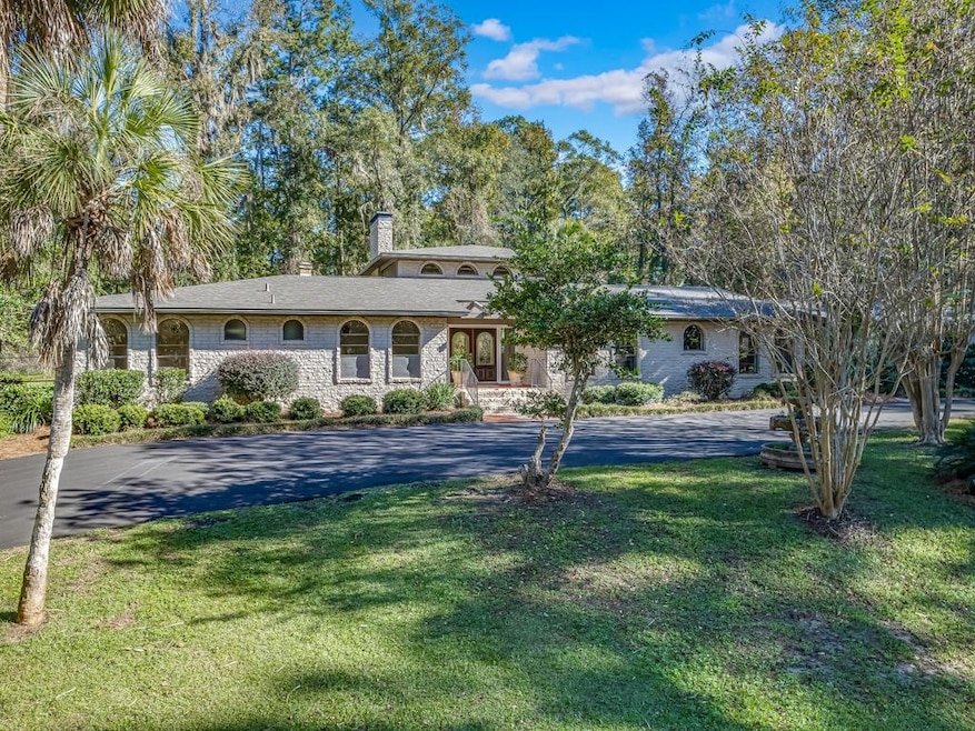 1826 Lakeshore Ln, Tallahassee, FL 32312 - photo 1