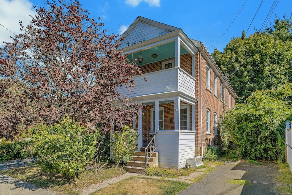 Sold $751,000 • Co-Listing Agent