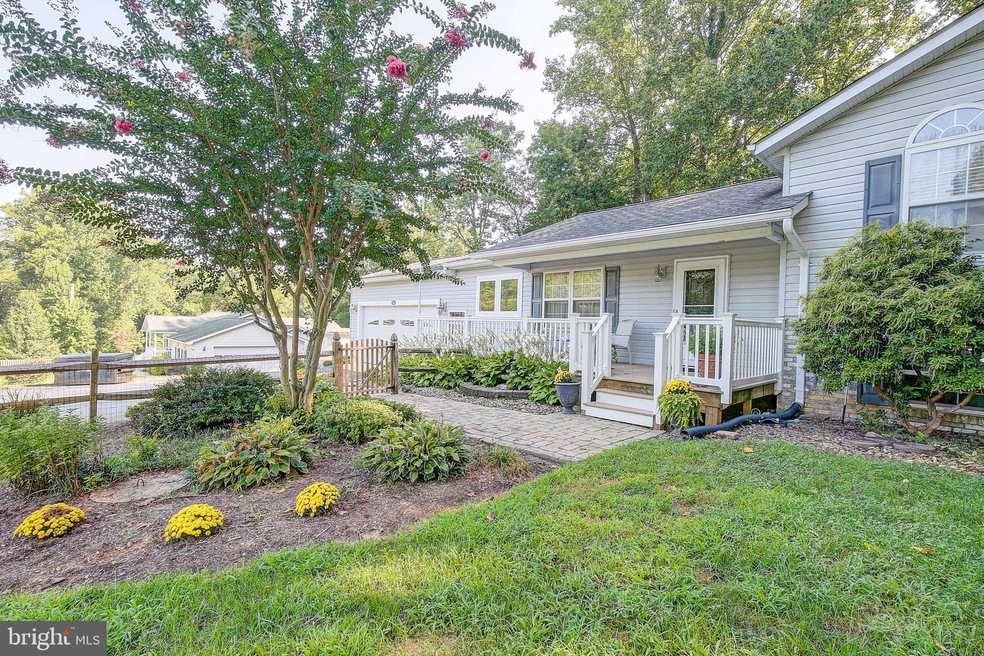 1845 Stinnett Rd, Huntingtown, MD 20639 - photo 1