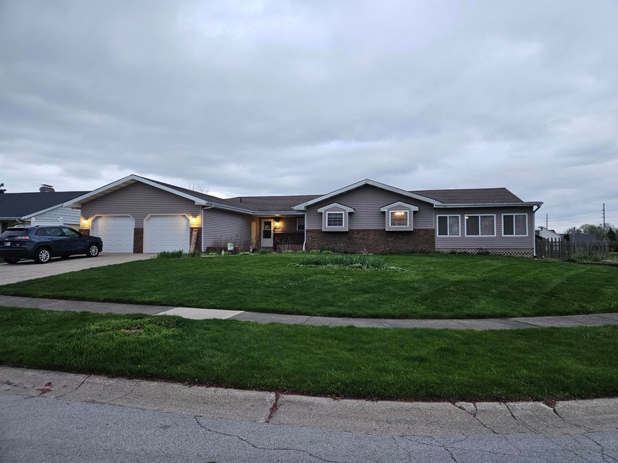 9635 Johnson St, Crown Point, IN 46307 - photo 1