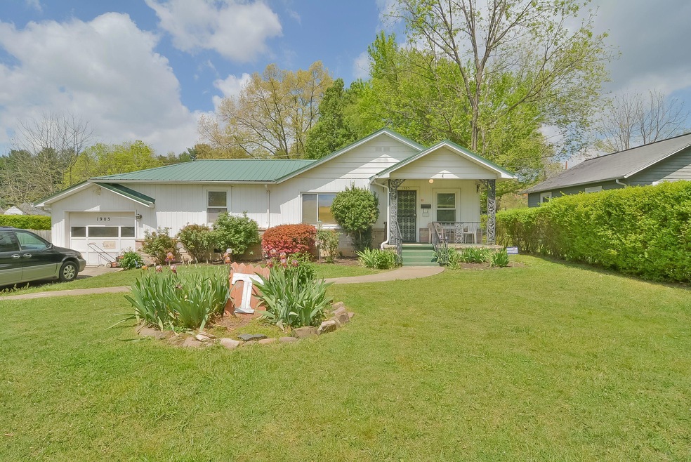 1903 E Watauga Ave, Johnson City, TN 37601 - photo 1