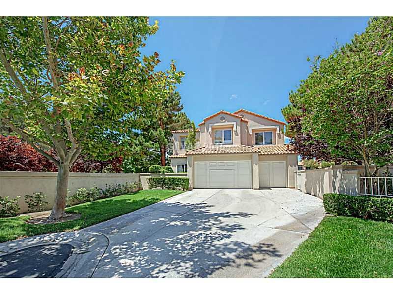 8520 Carmel Ridge Ct, Las Vegas, NV 89113 - photo 1