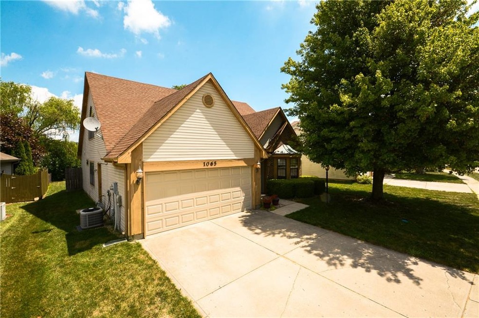 1065 Berwyn Rd, Whiteland, IN 46184 - photo 1