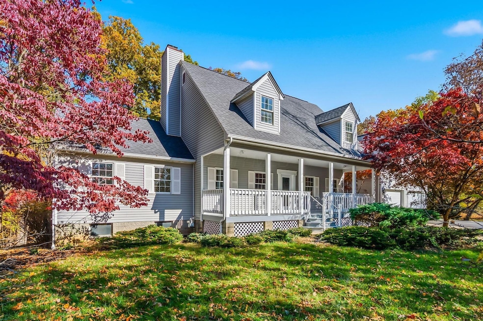 For Sale $895,000 • Co-Listing Agent