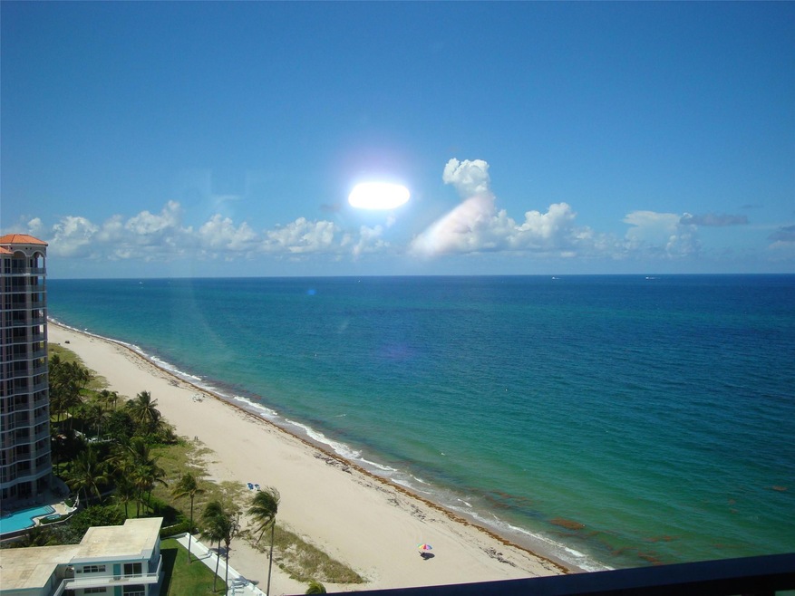 Leisure Towers unit PH B, Pompano Beach, FL 33062 - photo 1