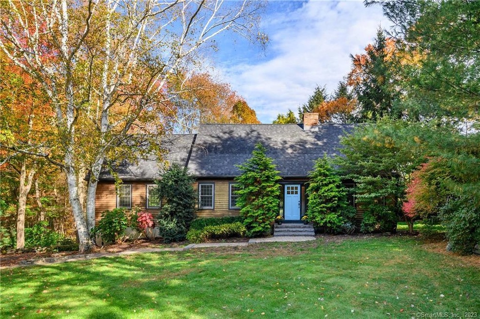 7 Cedar Circle