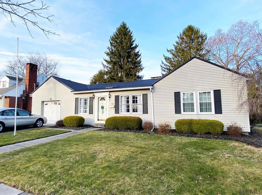 705 Sunset Ave, Johnstown, PA 15905 - photo 1