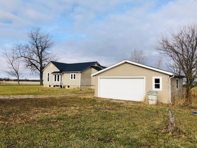 325 S 800 W, Andrews, IN 46702 - photo 1