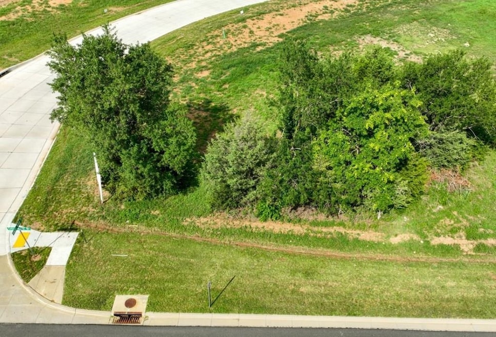 B4 L1 Timber Ridge Dr, Salina, KS 67401 - photo 1