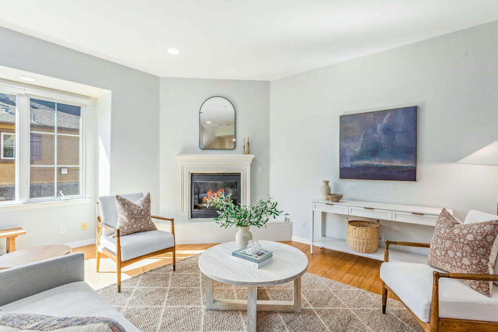 345 Kellogg Way