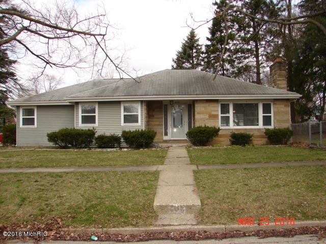 265 Sherman Rd (44)