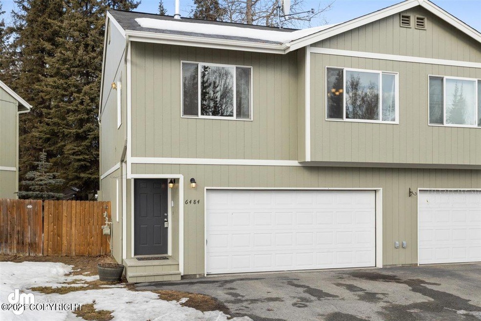 02-Exterior Front_SOPH4675