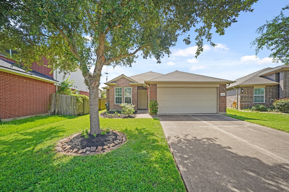 Welcome to 20923 Dover Mist Lane! You'll love this