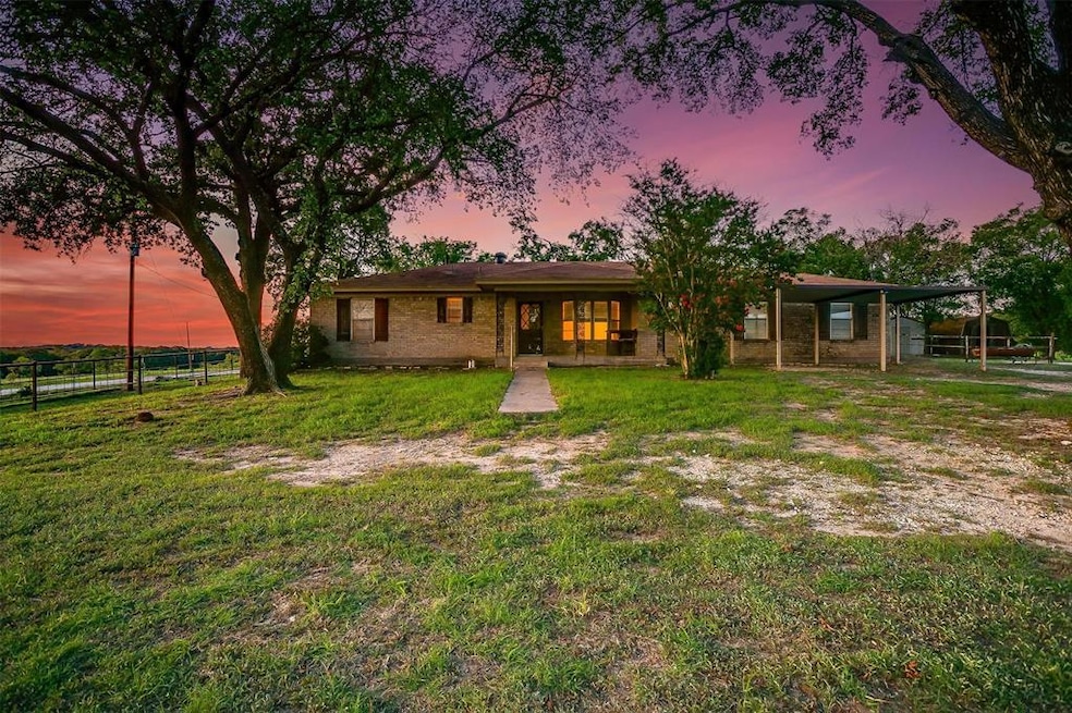 10711 Fm 1886, Azle, TX 76020 - photo 1