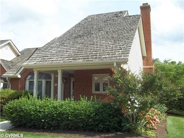 Exterior Front - Beautiful cottage with one floor 