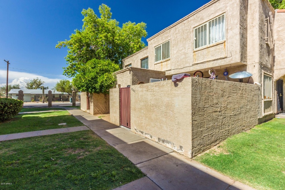 4262 N 68th Dr unit 485, Phoenix, AZ 85033 - photo 1