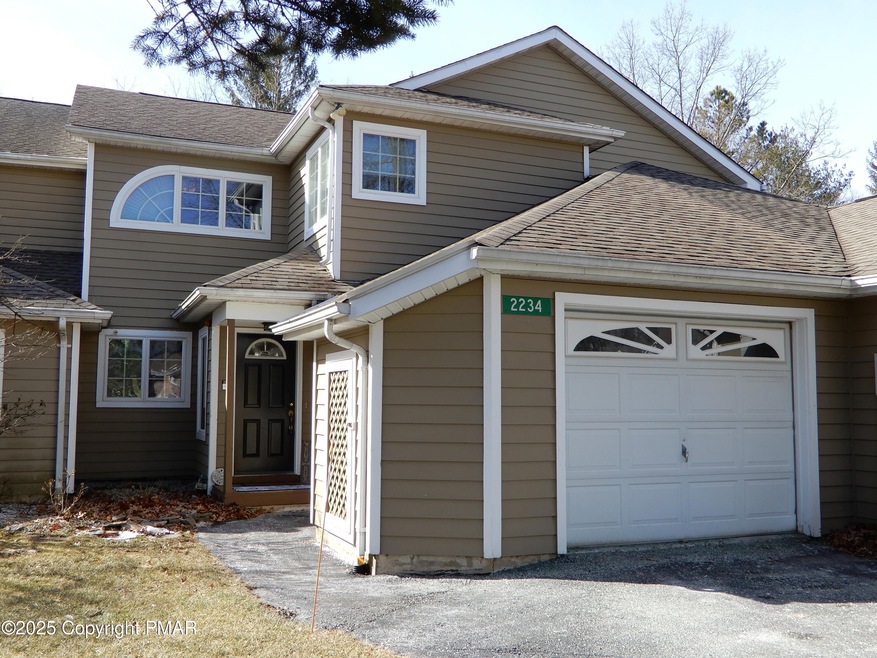 2234 Meadowsage Ct, East Stroudsburg, PA 18301 - photo 1