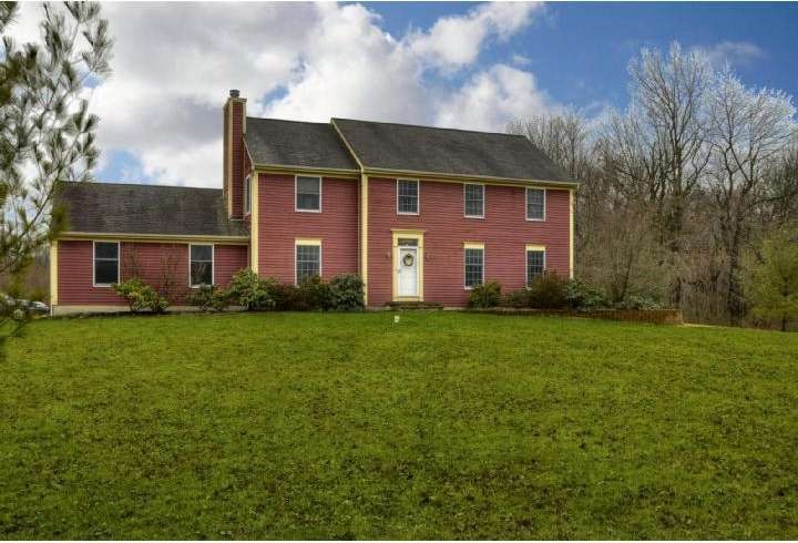 25 Allens Rd, Hightstown, NJ 08520 - photo 1