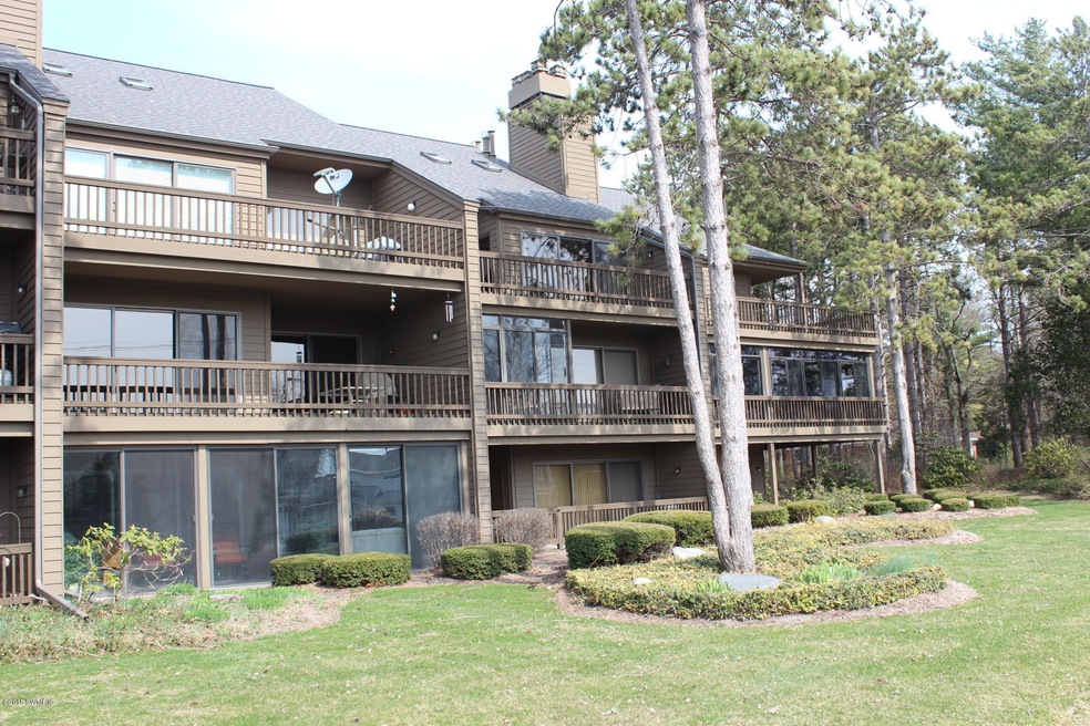 1745-4 Ottawa Beach Rd.JPG