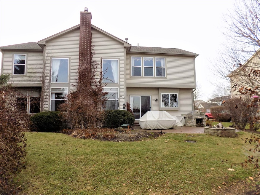 4030 Georgetown Cir, Algonquin, IL 60102 - photo 1