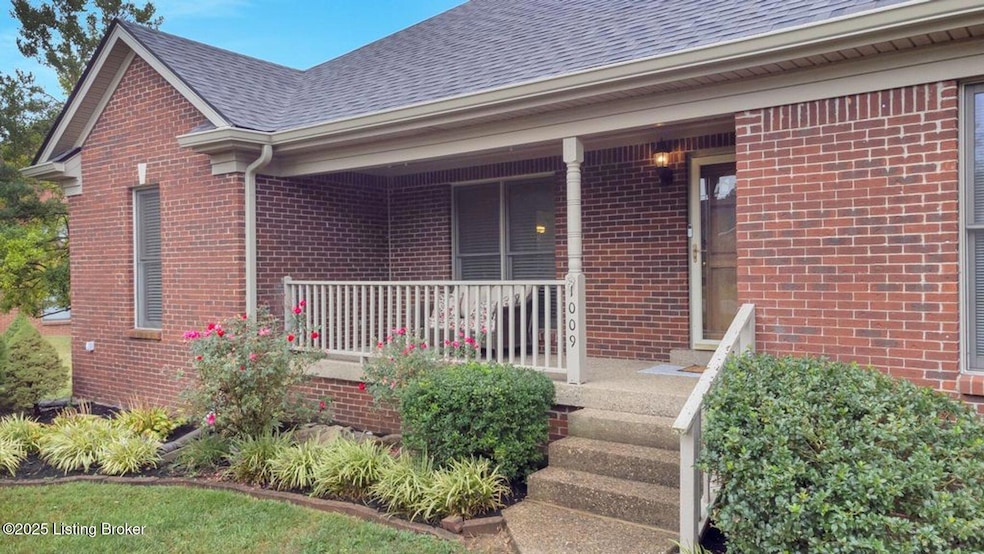 1009 Verity Way, Goshen, KY 40026 - photo 1