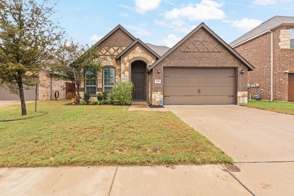 6148 Hickory Hills Ln, Fort Worth, TX 76179 - photo 1