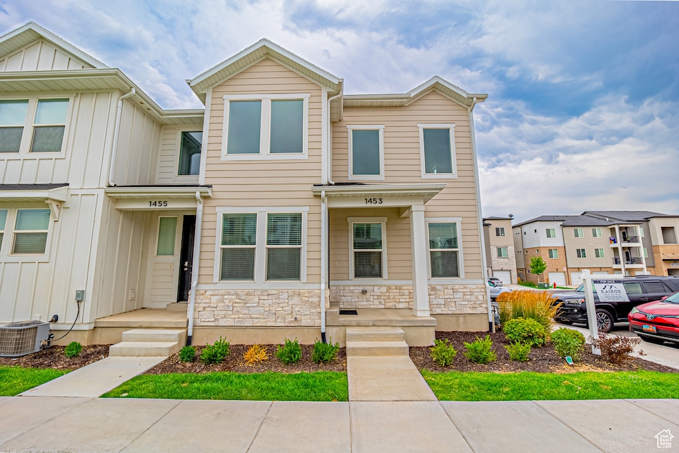 1453 N 3860 W unit 108, Lehi, UT 84043 - photo 1