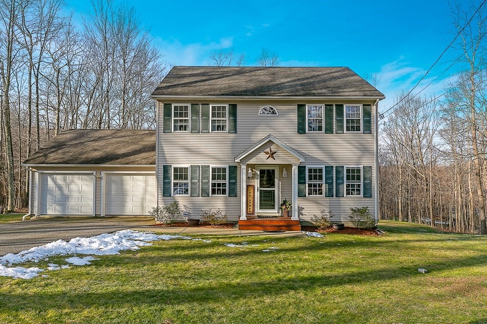 458 Reed St, Warren, MA 01083 - photo 1