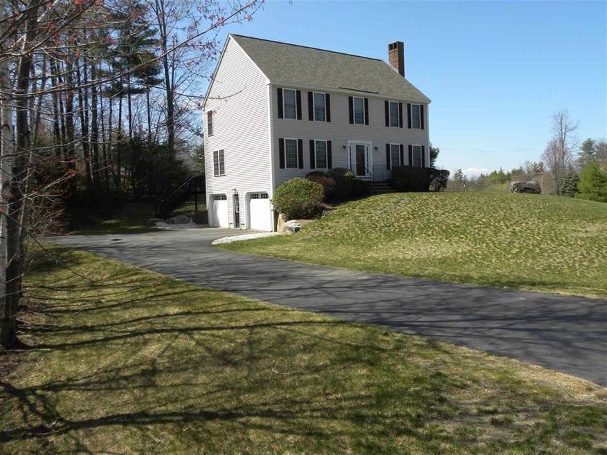 4 Lori Ln, Londonderry, NH 03053 - photo 1