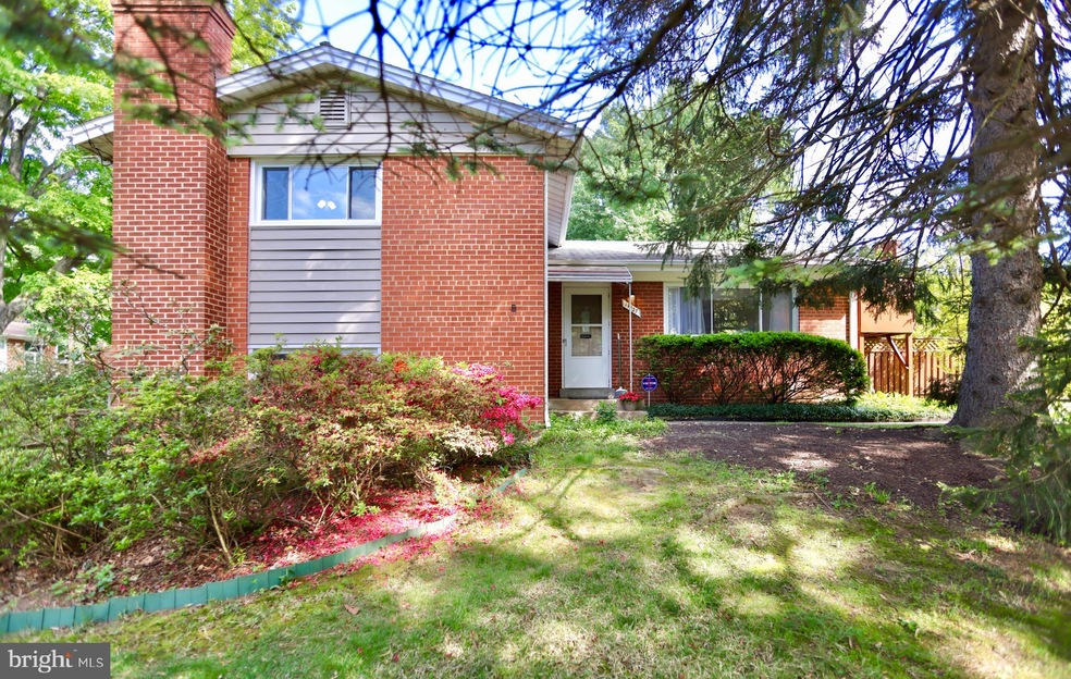 11227 Woodson Ave, Kensington, MD 20895 - photo 1