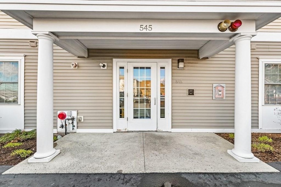 545 Page St unit 101, Stoughton, MA 02072 - photo 1