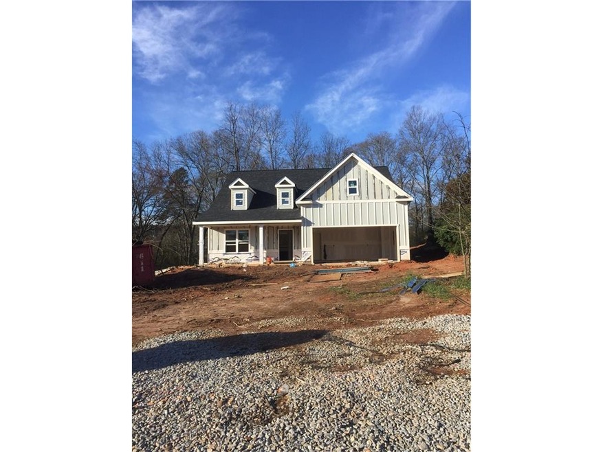 512 Huntleigh Dr, Winder, GA 30680 - photo 1