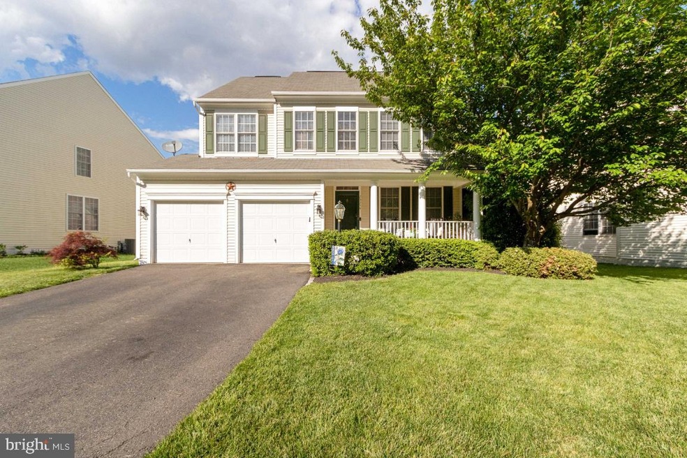 25554 Dabner Dr, Chantilly, VA 20152 - photo 1