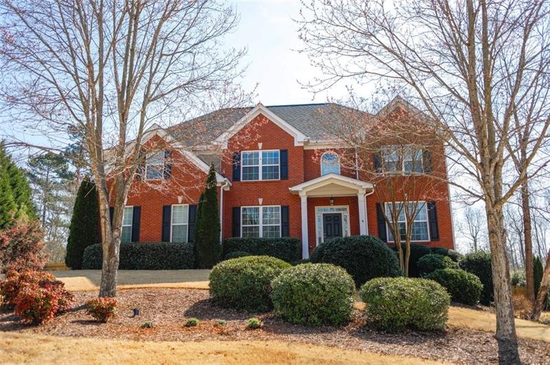 192 Montvale Dr, Hoschton, GA 30548 - photo 1