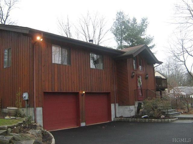 15 Randy Ln, Pleasantville, NY 10570 - photo 1