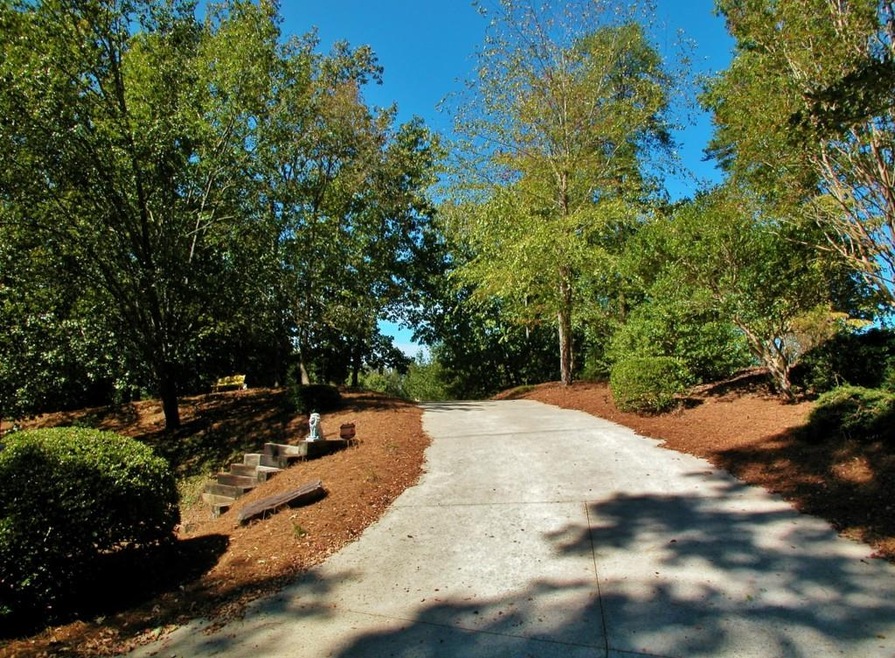 3434 Banks Mountain Place, Gainesville, GA 30506 - photo 1