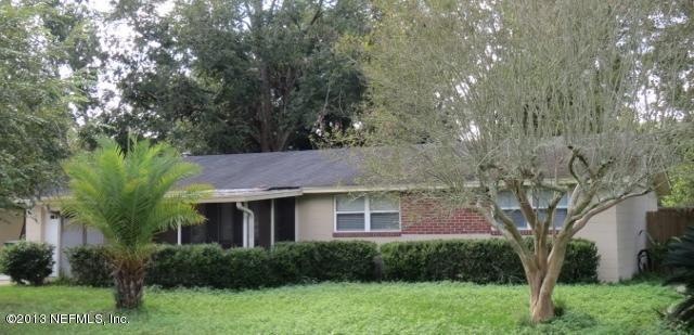 8232 Circle St S, Jacksonville, FL 32216 - photo 1